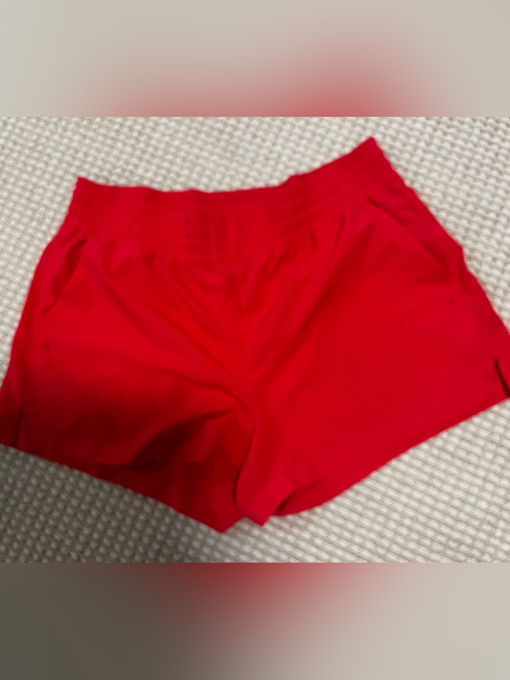 Old Navy Women's Bright Coral StretchTech 3.5” Athletic Shorts